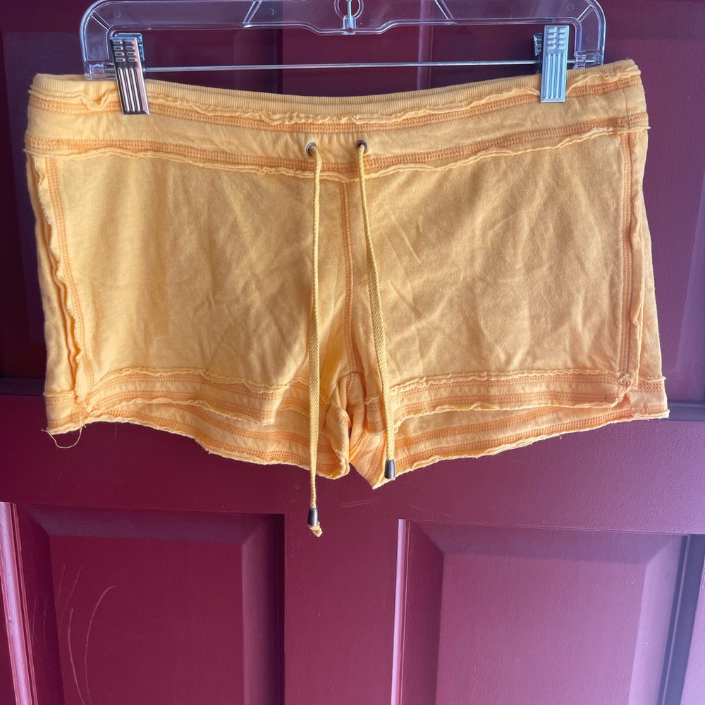 NWOT Da-Nang bright yellow booty shorts. 🩳
